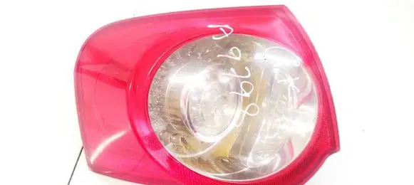 Volkswagen PASSAT B6 Rear/tail lights 3C9945095