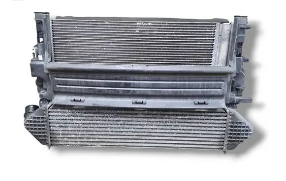 Volvo V40 Radiator set 31319168 31319064