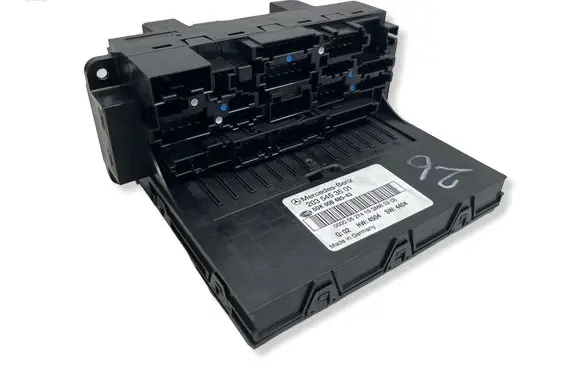 Mercedes-Benz C W203 Fuse module 2035453501 5DK00848543