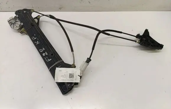 BMW 2 F22 F23 Front window lifting mechanism without motor 7268447