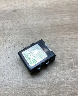 Toyota Prius (XW20) Alarm control unit/module 8999147030 48411010740