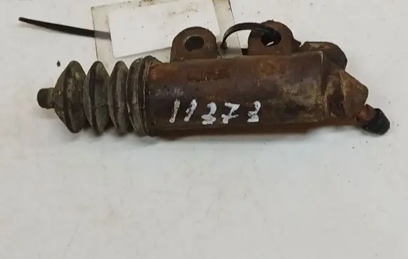 Toyota Avensis T250 Clutch master cylinder