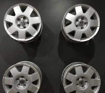 Volkswagen Polo R14 alloy rim 6Q0601025K