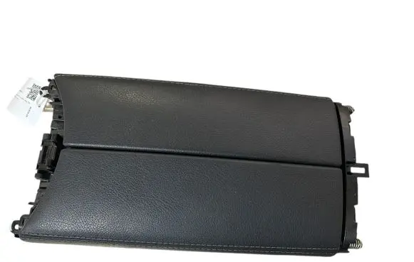 Mercedes-Benz C W205 Armrest 1271362G