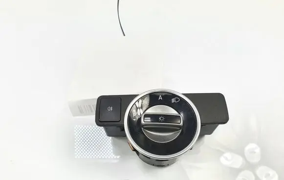 Mercedes-Benz E W212 Light switch A2129050551