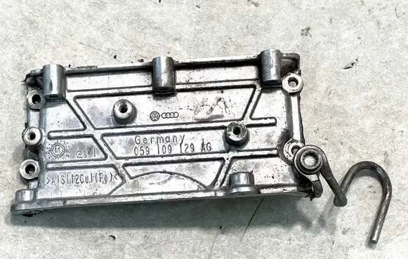 Porsche Cayenne (92A) Other engine bay part 059109129AG
