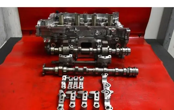 Engine head