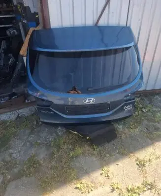 Hyundai i40 Tailgate/trunk/boot lid