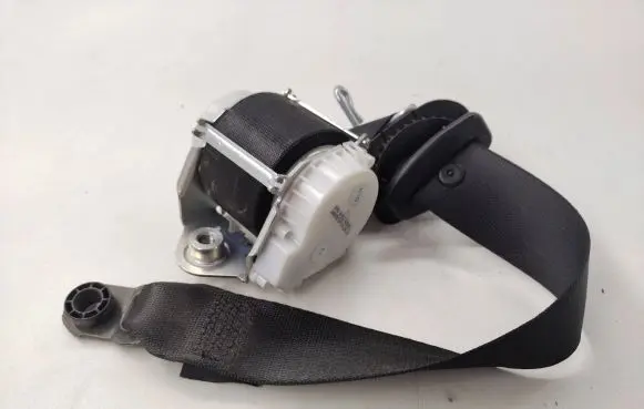 Jaguar XF X250 Front seatbelt