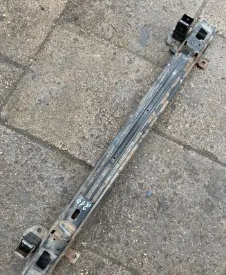 Hyundai Santa Fe Front bumper cross member