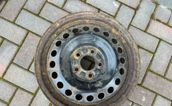 Mitsubishi ASX R16 steel rim 