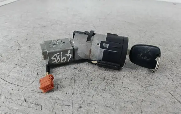 Peugeot 307 Ignition lock 36353100