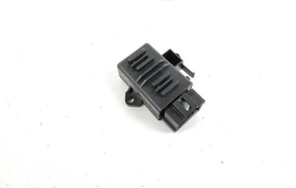 Porsche Cayenne (9Y0 9Y3) Seat heating relay 3F0959772