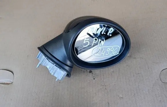 Mini One - Cooper R56 Front door electric wing mirror 