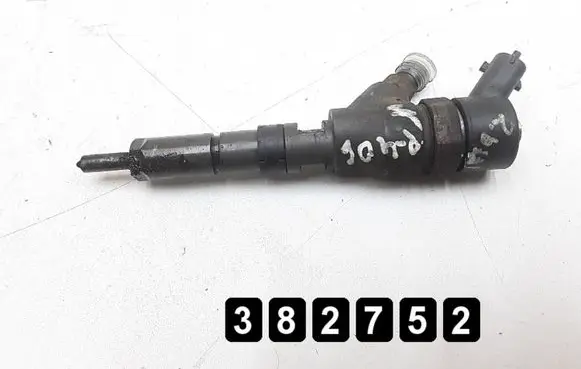 Peugeot 406 Fuel injector 0445110044