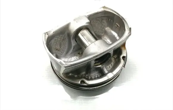 Dodge Avenger Piston 