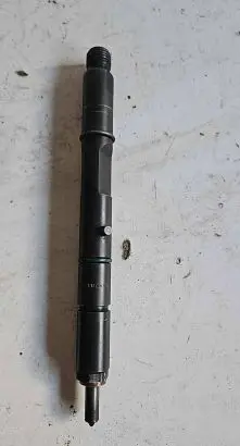 Audi A6 S6 C5 4B Fuel injector 059130201E 0432133836