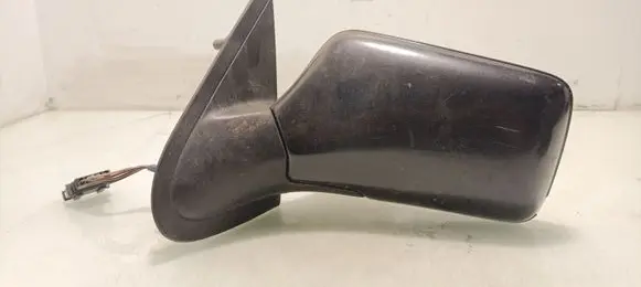 Volkswagen Golf III Front door electric wing mirror E10217387