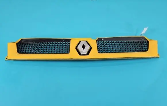 Renault Master II Front bumper upper radiator grill 8200233765 IMPRK1426914