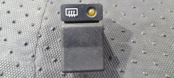 Opel Omega A Windscreen/window heater switch 90213286