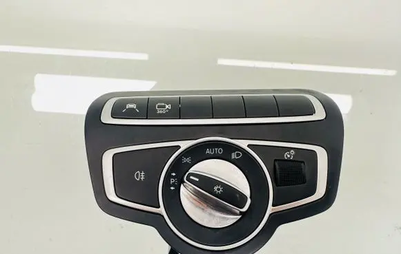 Mercedes-Benz Vito Viano W447 Light switch A2059051810 10132806 A4479058602
