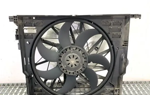 BMW 5 F10 F11 Fan set 8509740