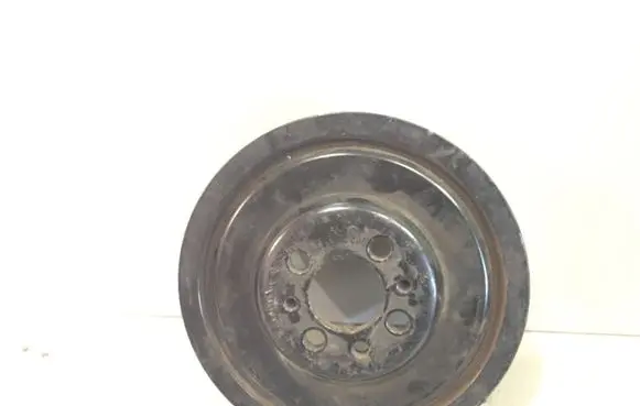 Skoda Fabia Mk1 (6Y) Crankshaft pulley 045105243C