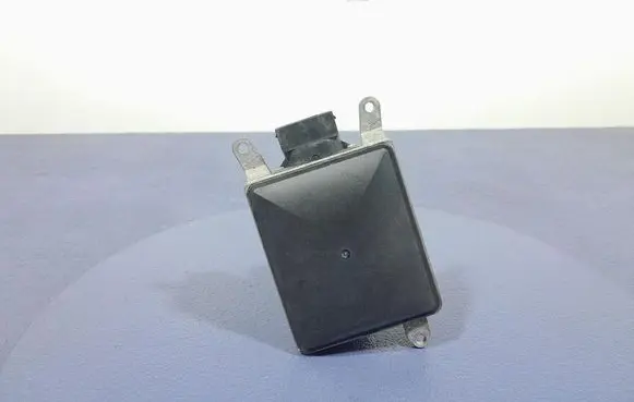 Audi A5 8T 8F Distronic sensor radar 9T0907568B