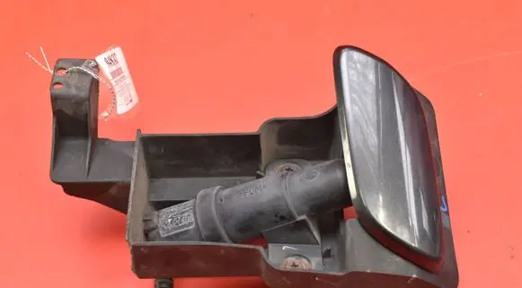 Windshield washer spray nozzle