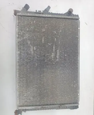 Renault Megane II Coolant radiator 2143710003