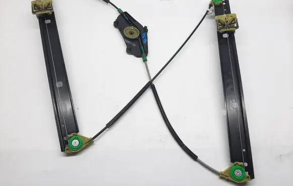 Audi Q5 SQ5 Front door window regulator with motor 8R0837462G