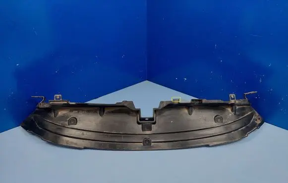 Top upper radiator support slam panel