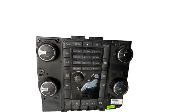 Volvo V60 Climate control unit 30795265 M4401100240