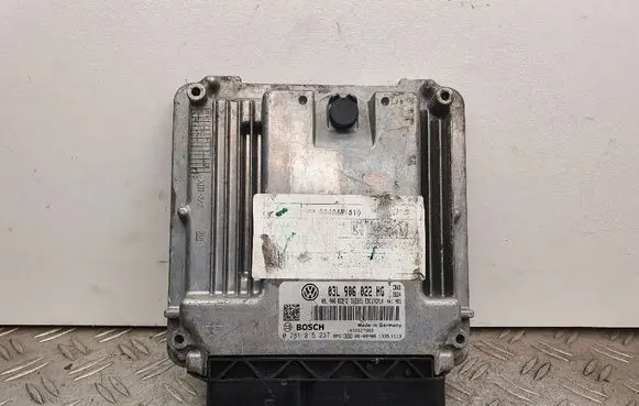 Volkswagen Eos Engine control unit/module 03L906022HG 0281015237