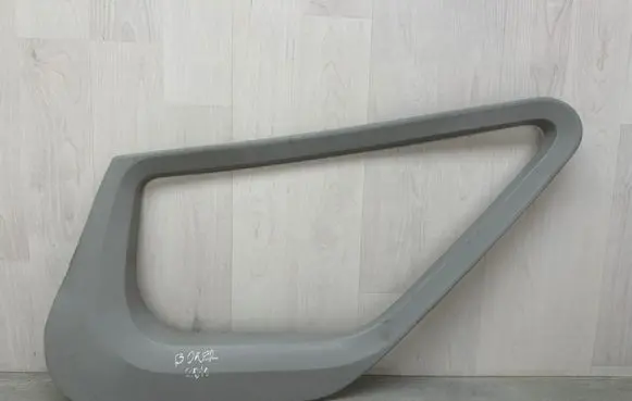 Peugeot Boxer Front door coupe window/glass frame 1308562070