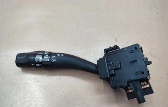 KIA Carens II Indicator stalk 200002562