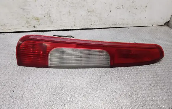 Ford Focus C-MAX Rear/tail lights