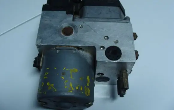 SsangYong Rexton ABS Pump