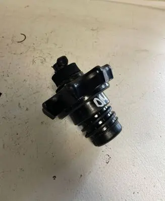 Volkswagen Golf V Spare wheel bolt 1K0803899D