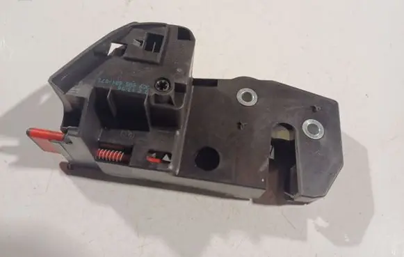 Volkswagen PASSAT B6 Seat back rest lock catch 3C988568107S