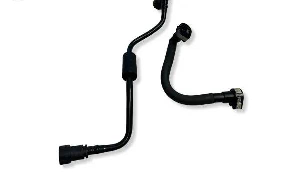 Volvo V40 Fuel line pipe 