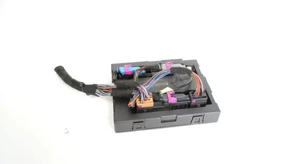 Audi A6 S6 C7 4G Central body control module 4H0907064