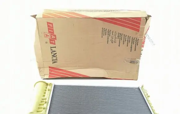 Fiat Punto (199) Coolant radiator 51723827