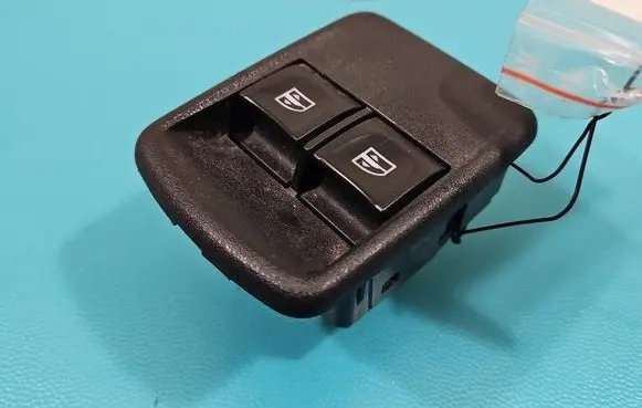 Dacia Dokker Electric window control switch 254110431R IMPRK1487461