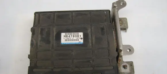 Mitsubishi Galant Engine control unit/module MR470361