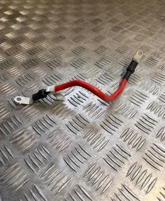 Mercedes-Benz B W247 Positive cable (battery) 