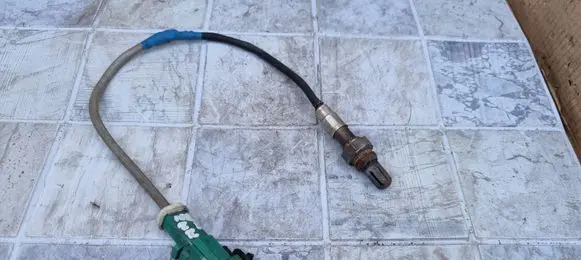 Mazda 2 Lambda probe sensor DOX0119 5550