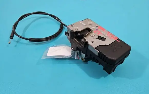 Renault Trafic III (X82) Rear door lock 905034098R IMPRK1370122