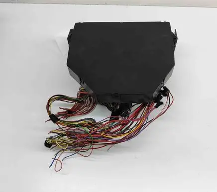 Mercedes-Benz CLS C218 X218 Fuse module A2129011207 A2129027408