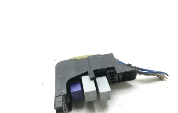 Toyota Auris 150 Other relay 9008087019